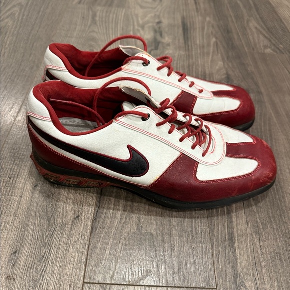 Nike Men's Sports Performance Golf Shoes Size 10